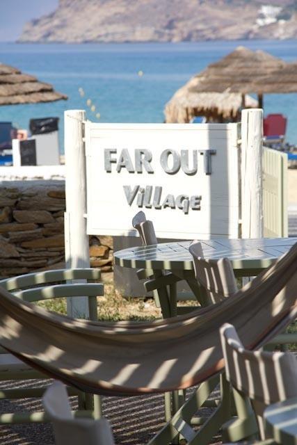 Far Out Village Hotel ミロポタス エクステリア 写真